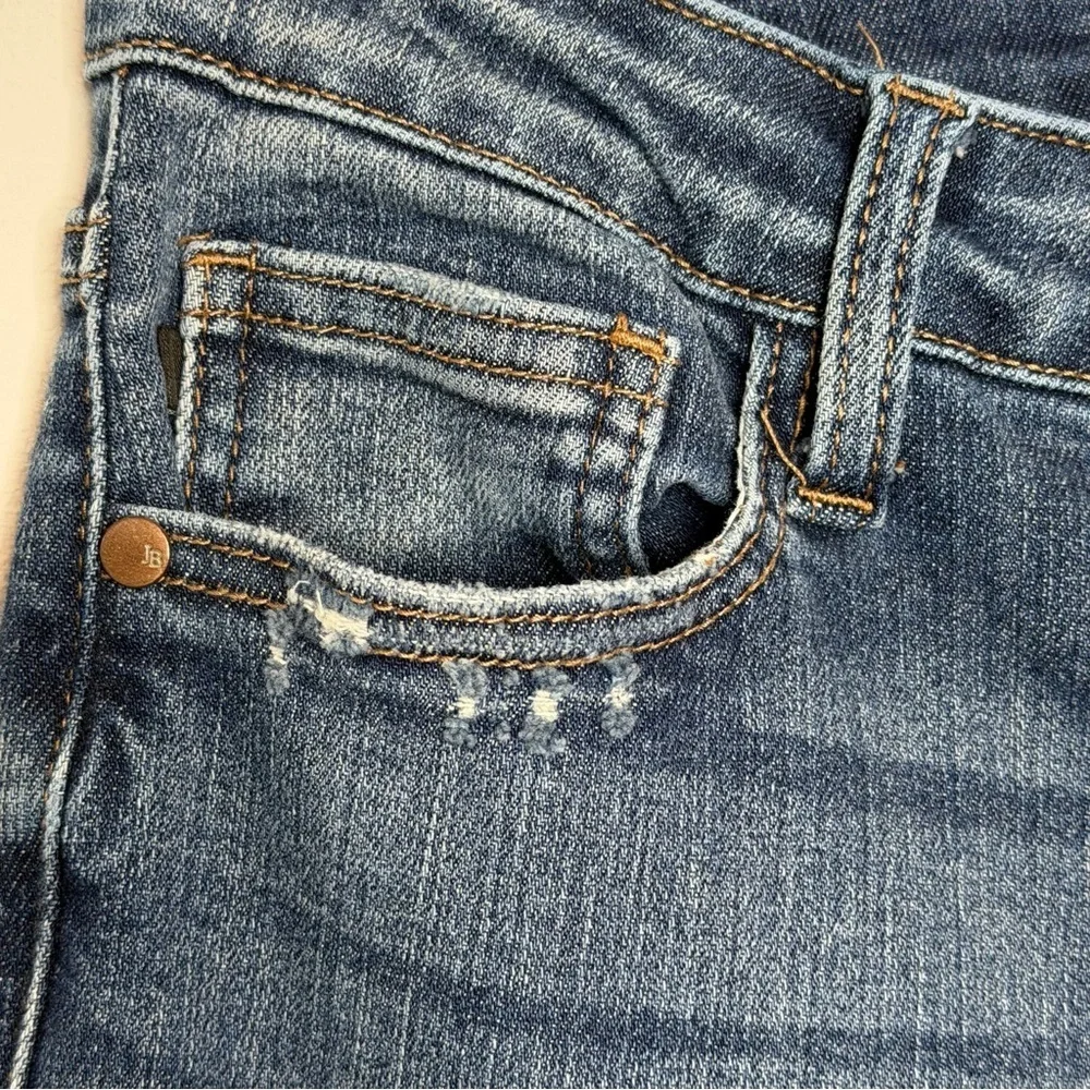 Judy Blue Wide Leg Crop Distressed Jeans